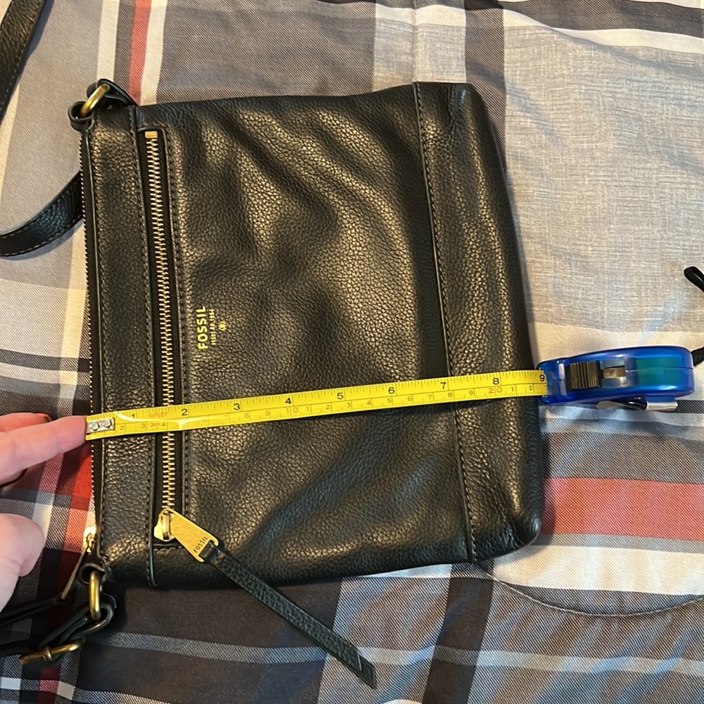 Ladies Leather Fossil Crossbody Bag! - Picture 11 of 12